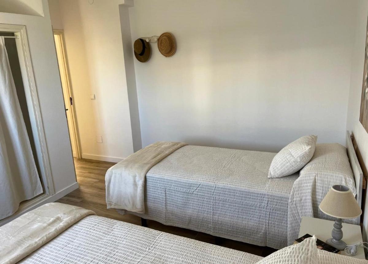Apartamentos Sa Barda - Emar Hotels Sant Ferran de Ses Roques Exterior photo